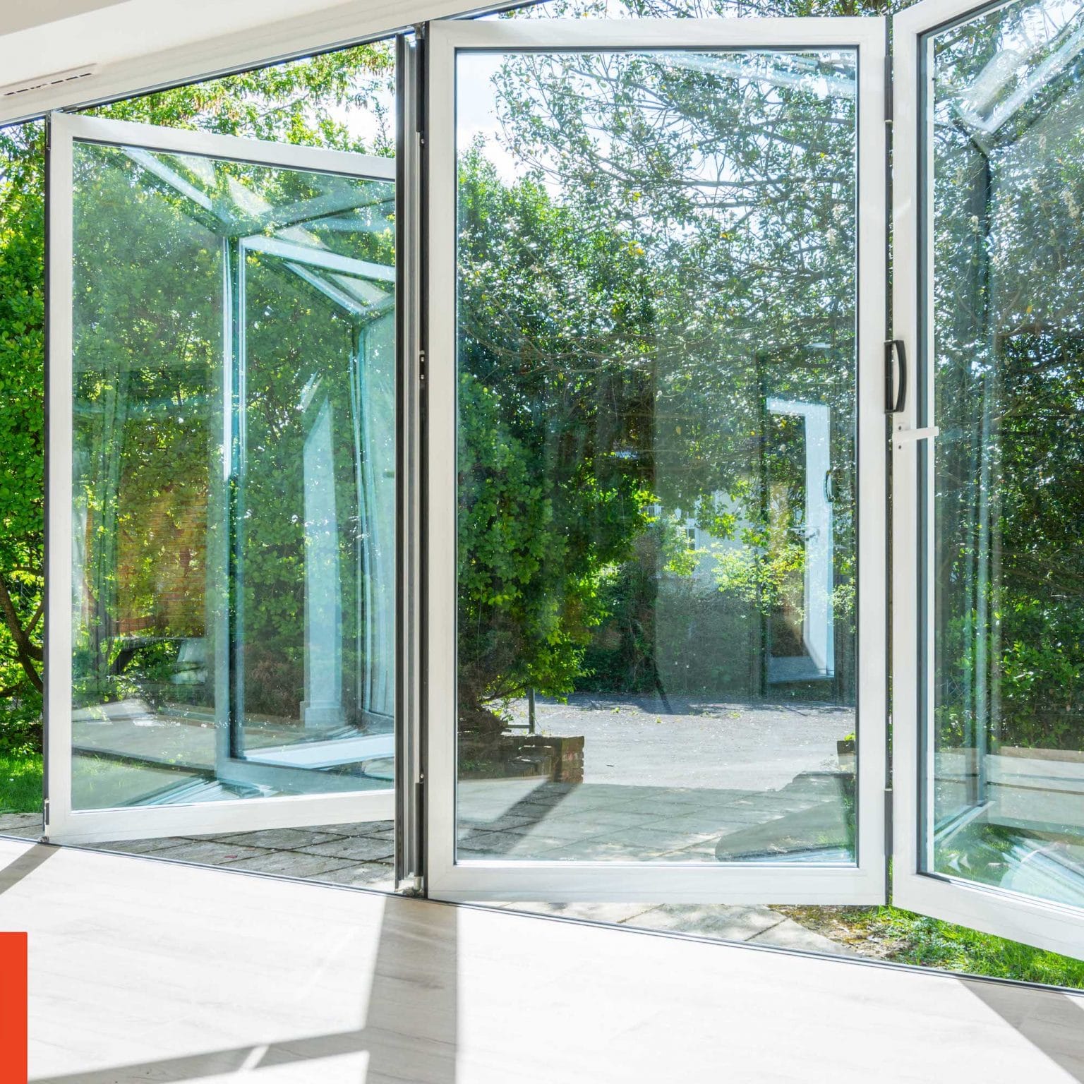 white aïr 800 bifolding doors